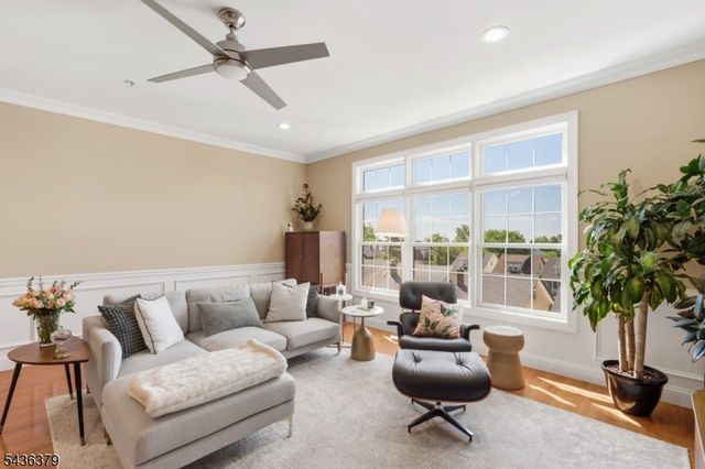 1677 Springfield Ave -15 15, Maplewood Twp., NJ 07040