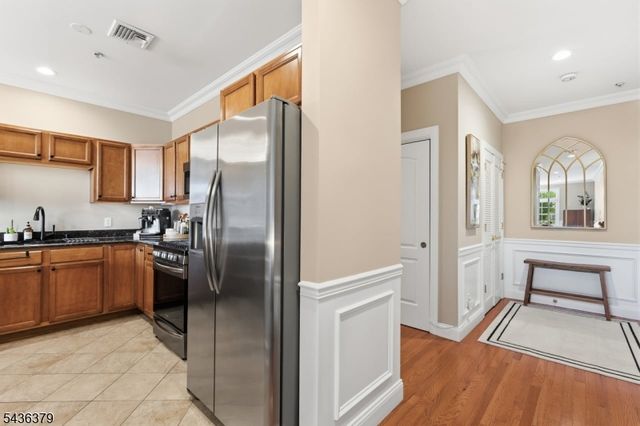 1677 Springfield Ave -15 15, Maplewood Twp., NJ 07040