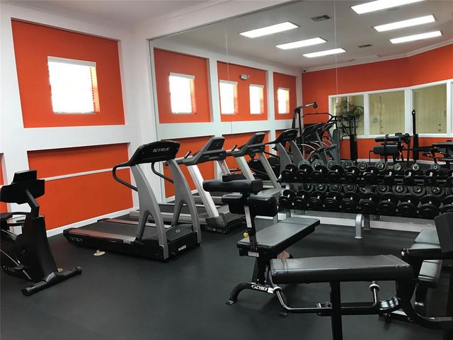 5800 W Sample Road 305, Coral Springs, FL 33067