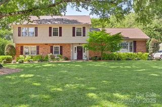 3128 Goneaway Road, Charlotte, NC 28210