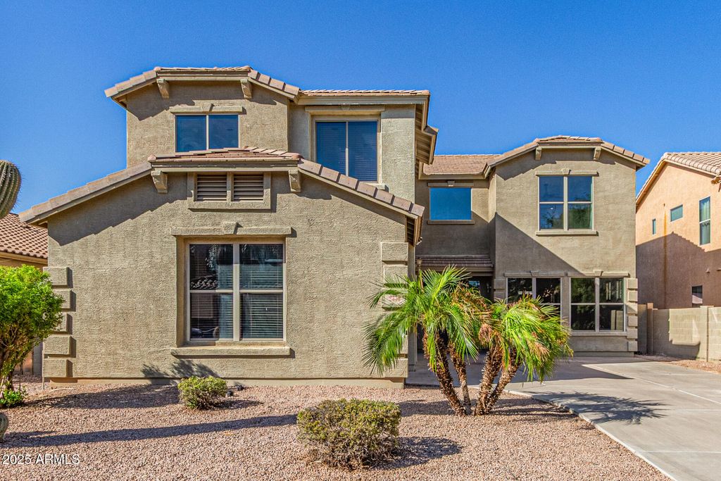 2330 E RENEGADE Trail, San Tan Valley, AZ 85143
