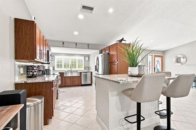 201 LAGOON DRIVE, Palm Harbor, FL 34683