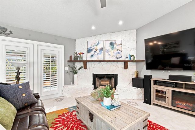 201 LAGOON DRIVE, Palm Harbor, FL 34683