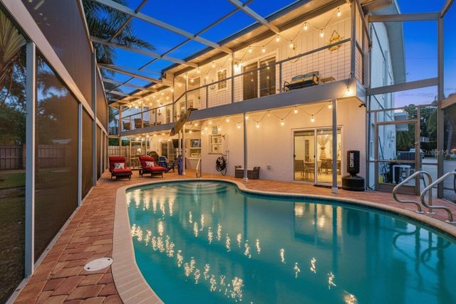 201 LAGOON DRIVE, Palm Harbor, FL 34683