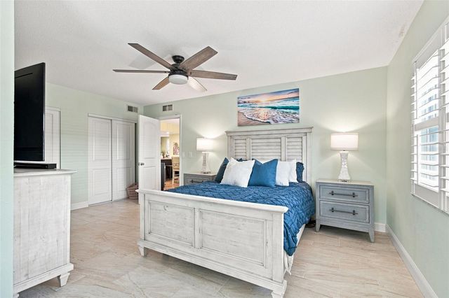 201 LAGOON DRIVE, Palm Harbor, FL 34683