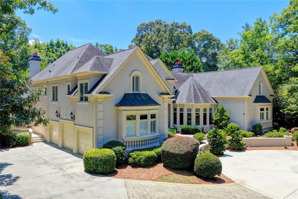 Image 1 of property listing at 9005 Old Southwick Pass, Johns Creek, GA 30022