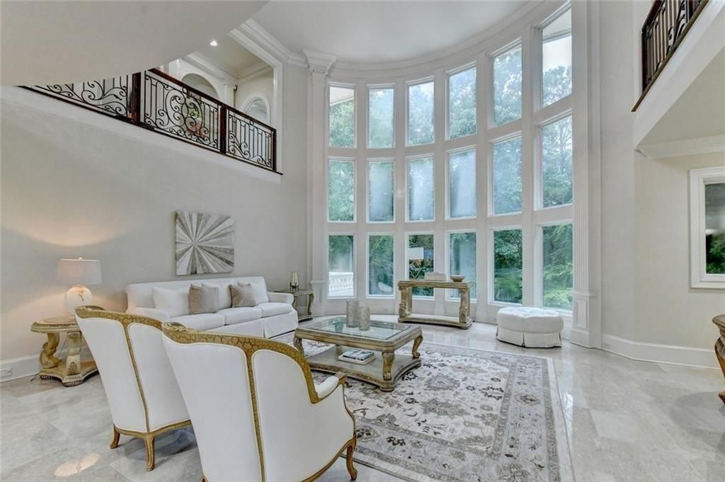 Image 10 of property listing at 9005 Old Southwick Pass, Johns Creek, GA 30022