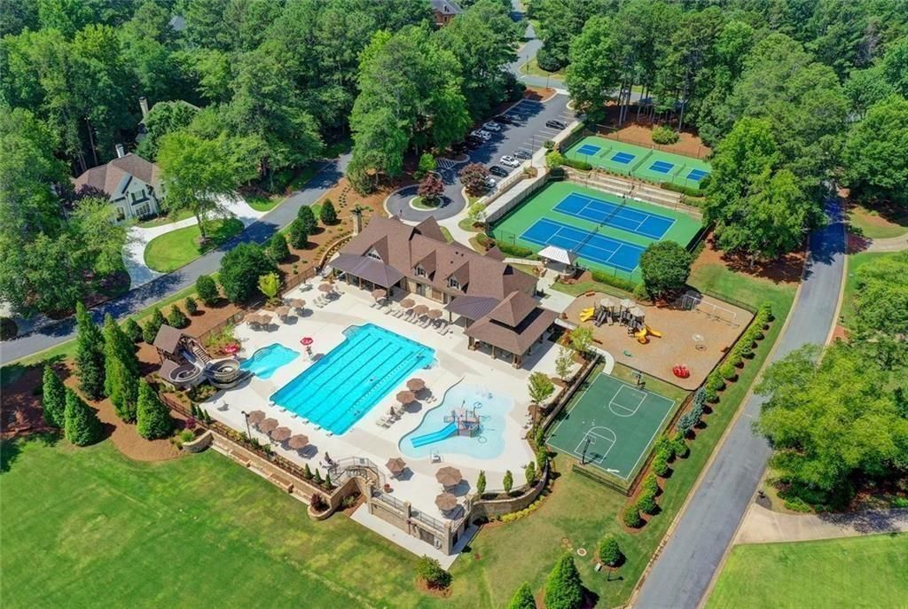 Image 106 of property listing at 9005 Old Southwick Pass, Johns Creek, GA 30022