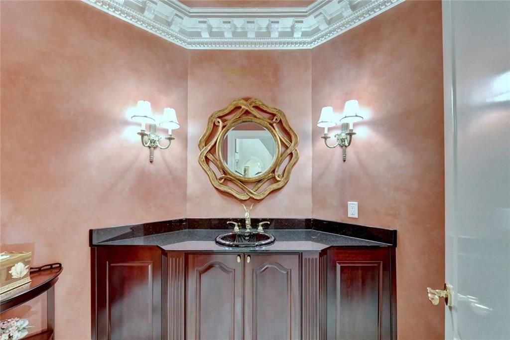 Image 16 of property listing at 9005 Old Southwick Pass, Johns Creek, GA 30022