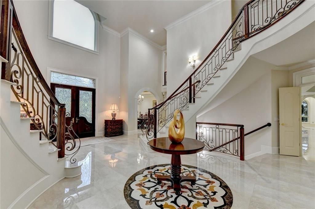 Image 17 of property listing at 9005 Old Southwick Pass, Johns Creek, GA 30022