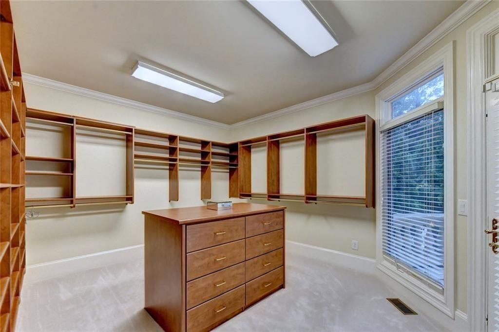 Image 53 of property listing at 9005 Old Southwick Pass, Johns Creek, GA 30022