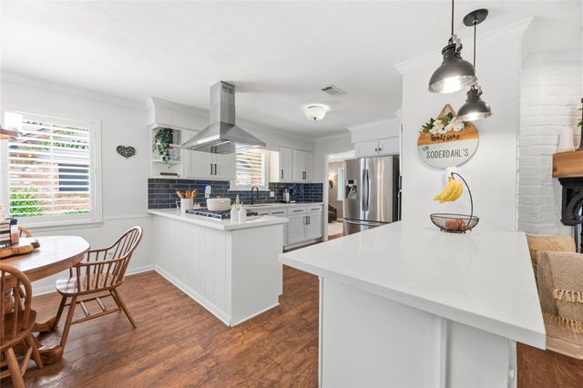 2731 Durban Drive, Houston, TX 77043