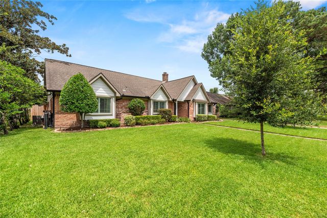 2731 Durban Drive, Houston, TX 77043