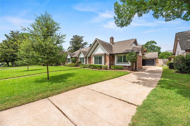 2731 Durban Drive, Houston, TX 77043