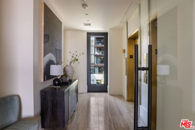 8420 W Sunset Boulevard 702, West Hollywood, CA 90069