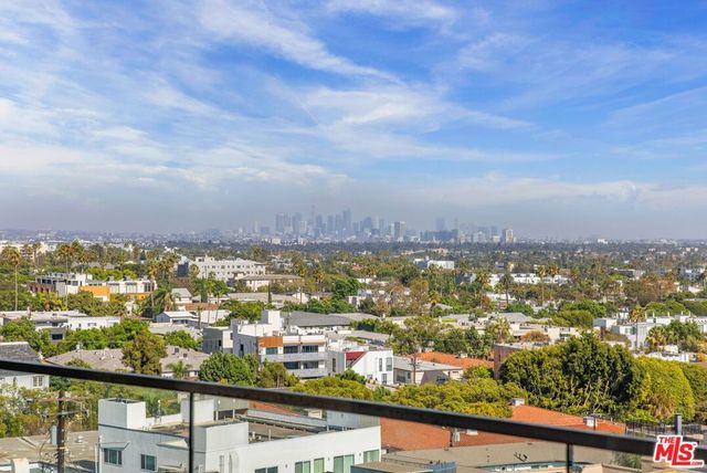 8420 W Sunset Boulevard 702, West Hollywood, CA 90069