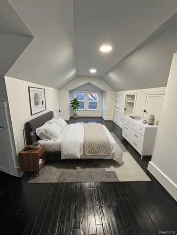 17545 Pennington Drive, Detroit, MI 48221