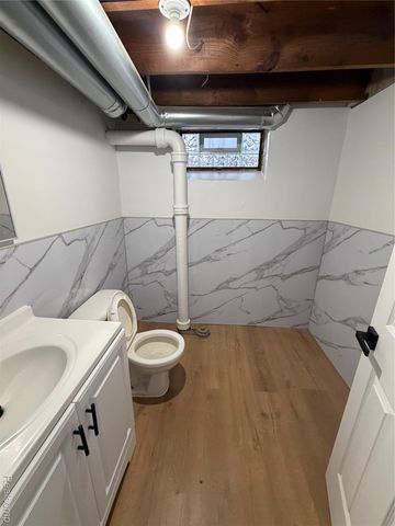 17545 Pennington Drive, Detroit, MI 48221