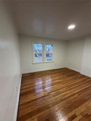 17545 Pennington Drive, Detroit, MI 48221