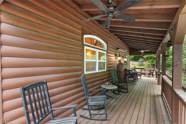 1158 Staghorn Road, Purlear, NC 28665