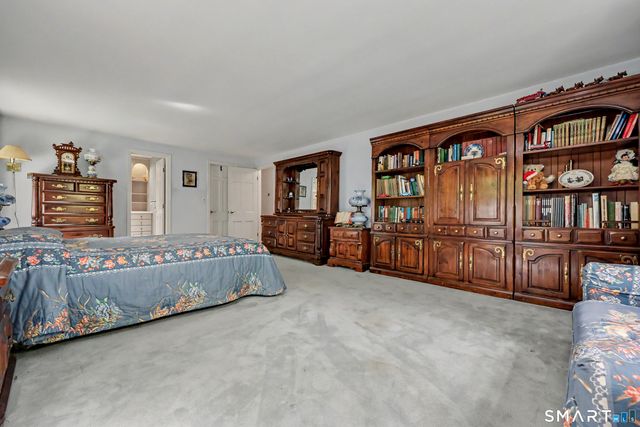 16 Shady Lane, Redding, CT 06896