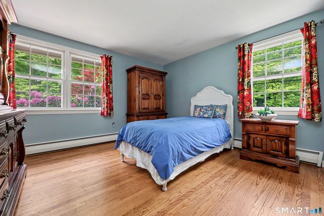 16 Shady Lane, Redding, CT 06896