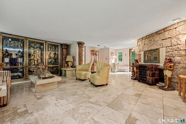 16 Shady Lane, Redding, CT 06896