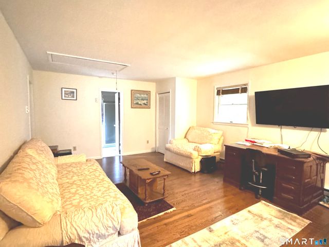 16 Shady Lane, Redding, CT 06896