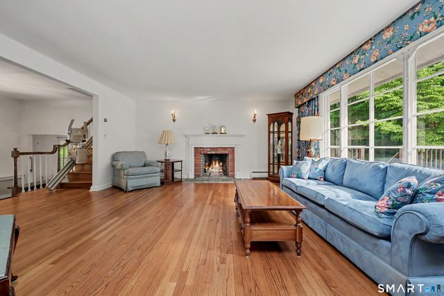 16 Shady Lane, Redding, CT 06896