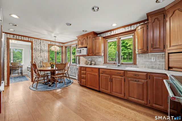 16 Shady Lane, Redding, CT 06896