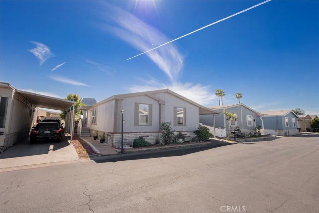 2300 S Lewis 66, Anaheim, CA 92802