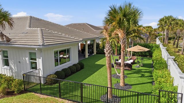 12176 Waterstone Circle, Palm Beach Gardens, FL 33412