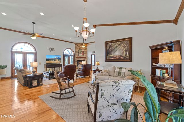 3706 Salem Rd, Parrottsville, TN 37843