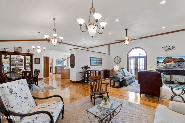 3706 Salem Rd, Parrottsville, TN 37843