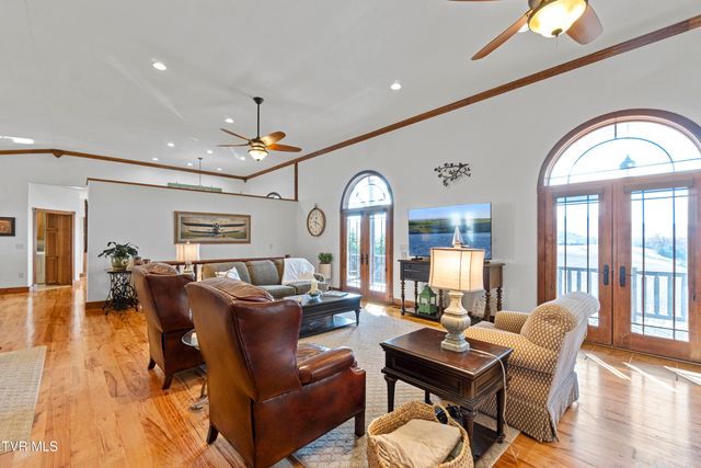 3706 Salem Rd, Parrottsville, TN 37843