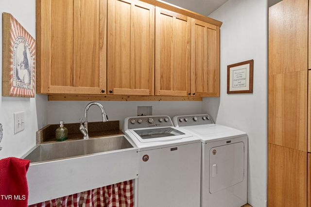 3706 Salem Rd, Parrottsville, TN 37843