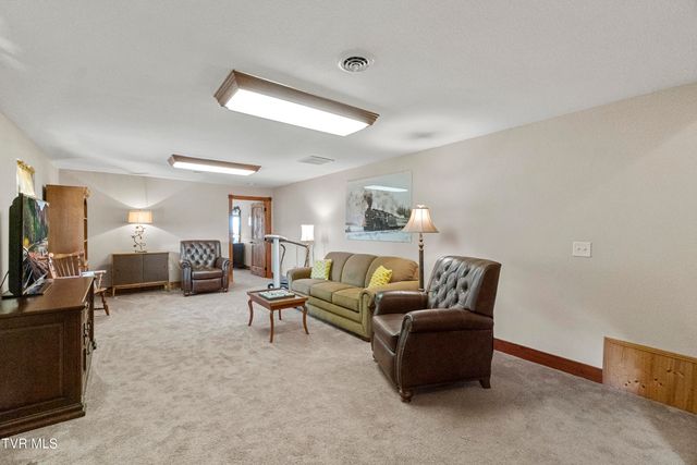 3706 Salem Rd, Parrottsville, TN 37843