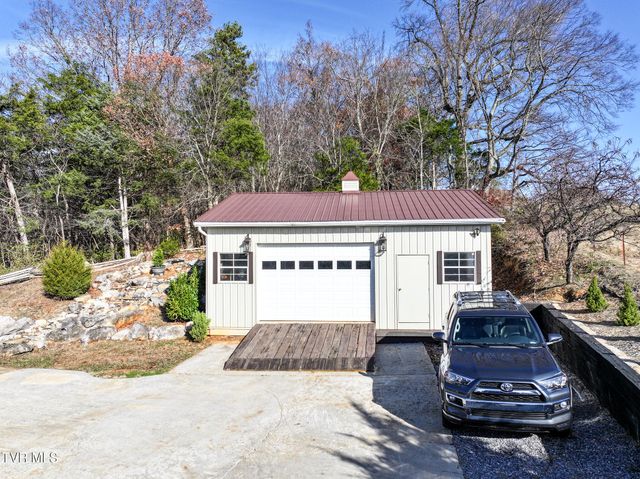 3706 Salem Rd, Parrottsville, TN 37843