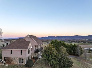 3706 Salem Rd, Parrottsville, TN 37843