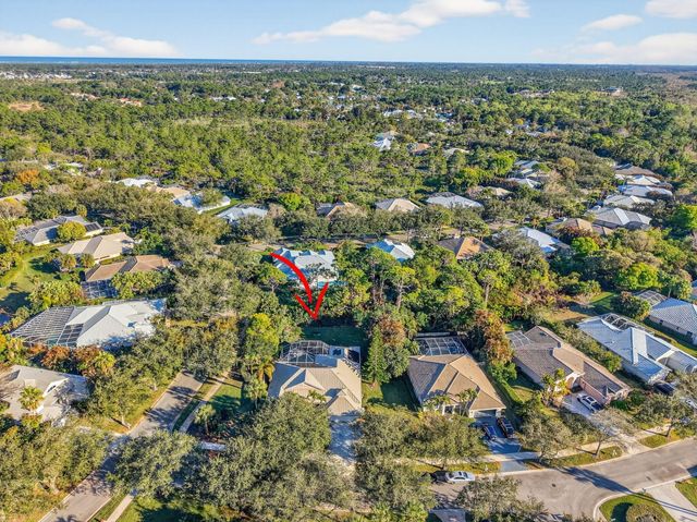 7702 SE Mammoth Drive, Hobe Sound, FL 33455