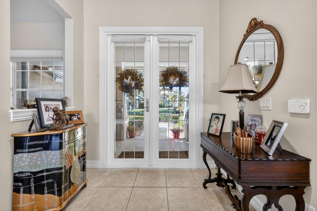 7702 SE Mammoth Drive, Hobe Sound, FL 33455