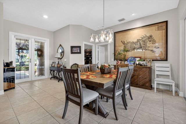 7702 SE Mammoth Drive, Hobe Sound, FL 33455