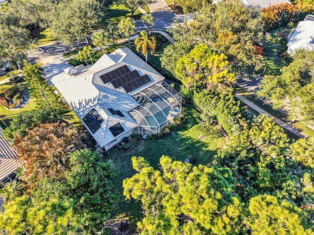 7702 SE Mammoth Drive, Hobe Sound, FL 33455