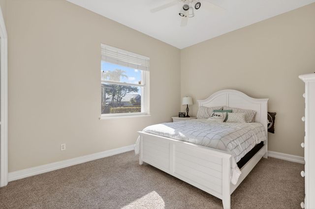 7702 SE Mammoth Drive, Hobe Sound, FL 33455