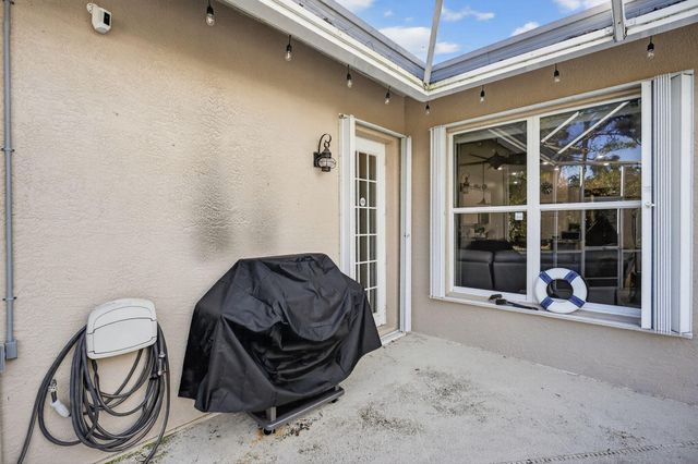 7702 SE Mammoth Drive, Hobe Sound, FL 33455