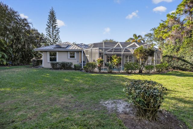 7702 SE Mammoth Drive, Hobe Sound, FL 33455