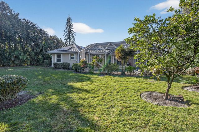 7702 SE Mammoth Drive, Hobe Sound, FL 33455