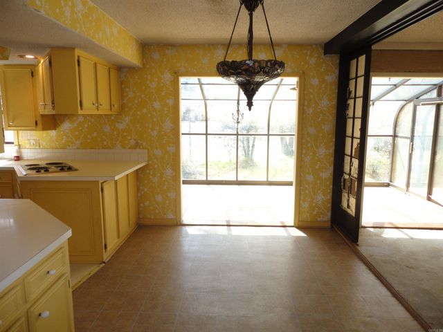 12 Regency Lane, Pine Bluff, AR 71603