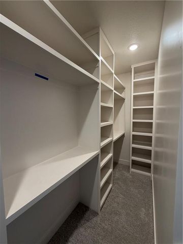 15276 W 161st Court, Olathe, KS 66062