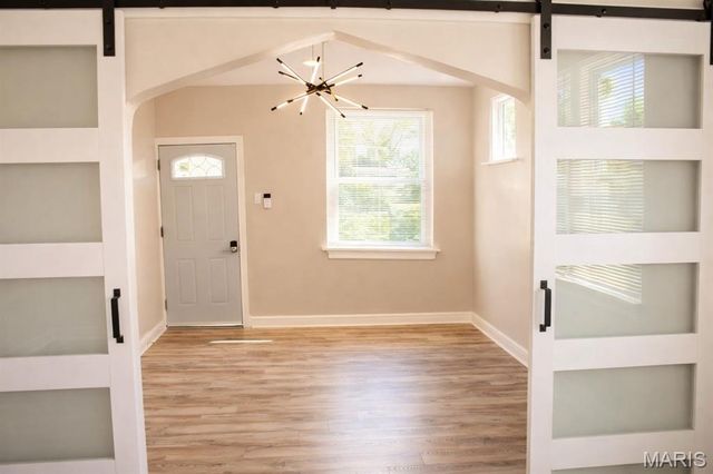 1401 E Prairie Avenue, St Louis, MO 63107